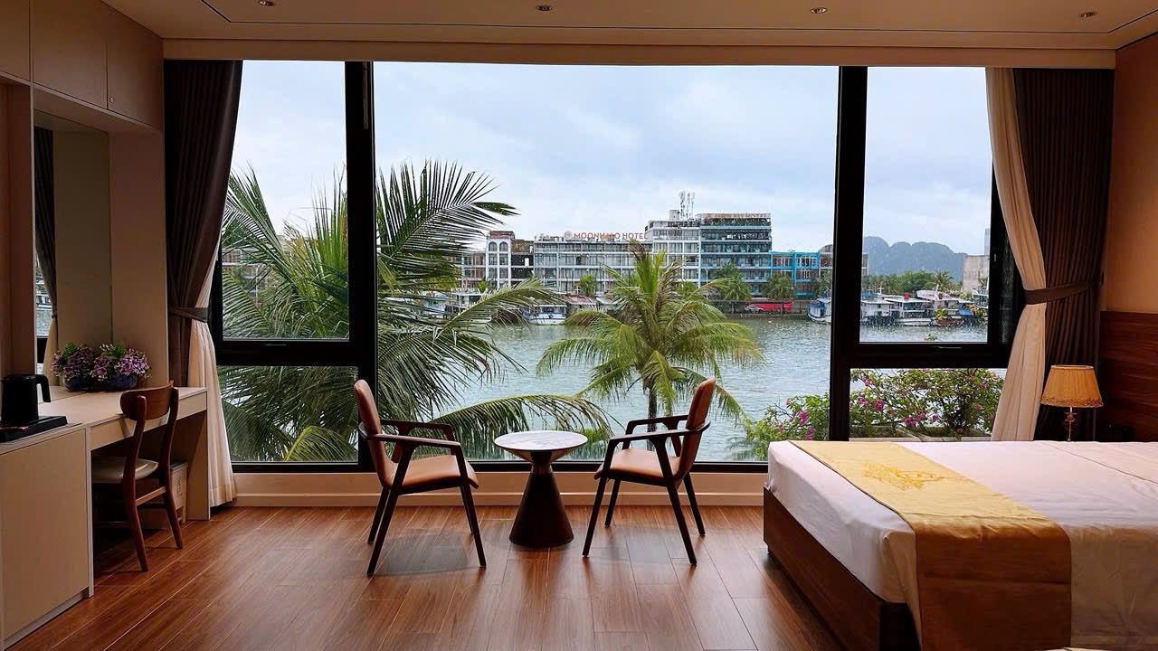 Phòng view bến du thuyền